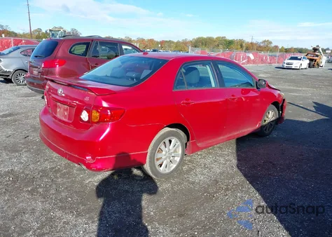 2010 Toyota Corolla S z USA, uszkodzony, nr VIN 2T1BU4EE9AC453534